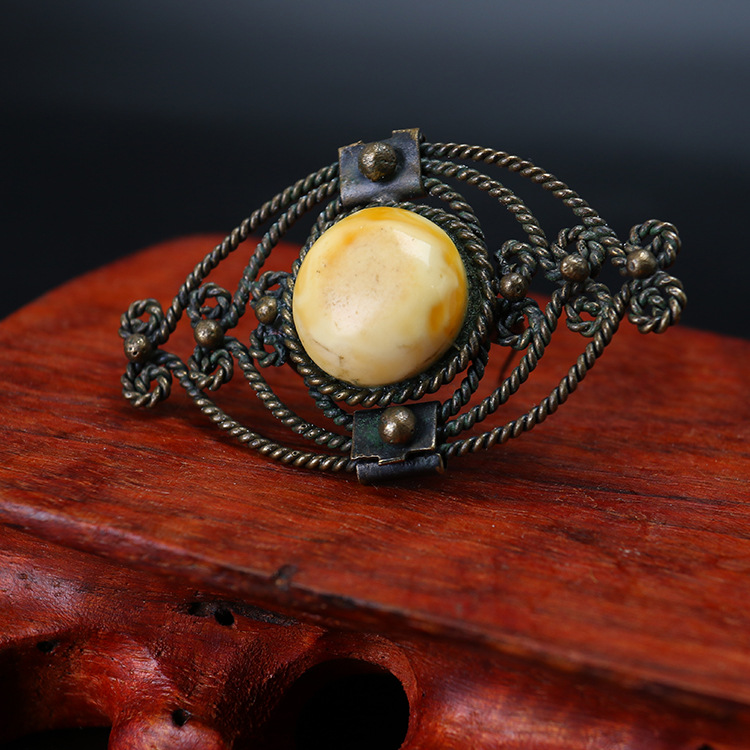 《Hand Shakers》第11话先行图 姐妹即将反目成仇?:太阳成集团tyc(图1) 太阳成官网